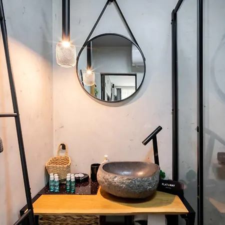 Luxury 2bd With Private Garden & Parking By Flаt Mаnаgеr * Sofia